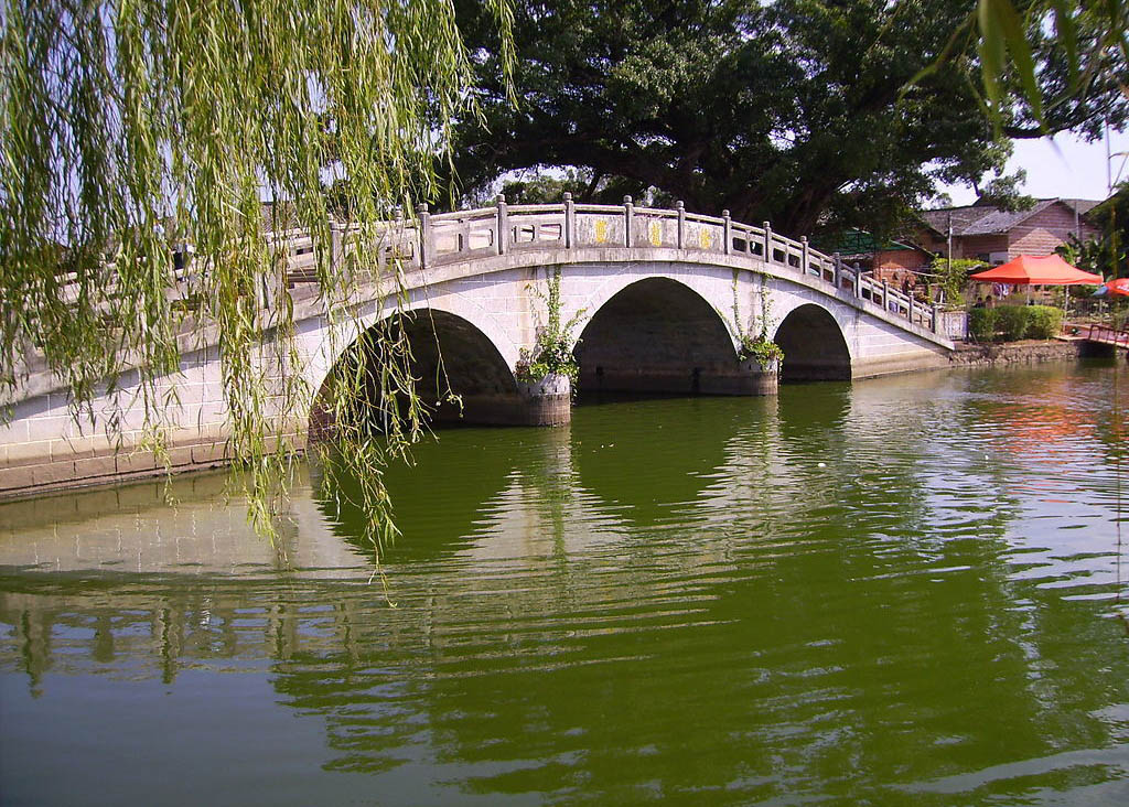 桥梁上的&ldquo;主治医生