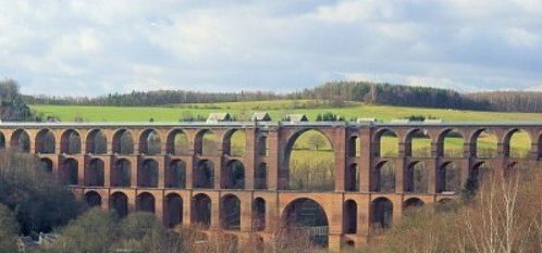 建筑过程中用砖最多的：德国Goltzsch谷桥