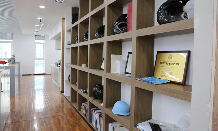 办公室环境.jpg 办公室环境.jpg