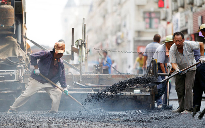 人工铺路 人工铺路