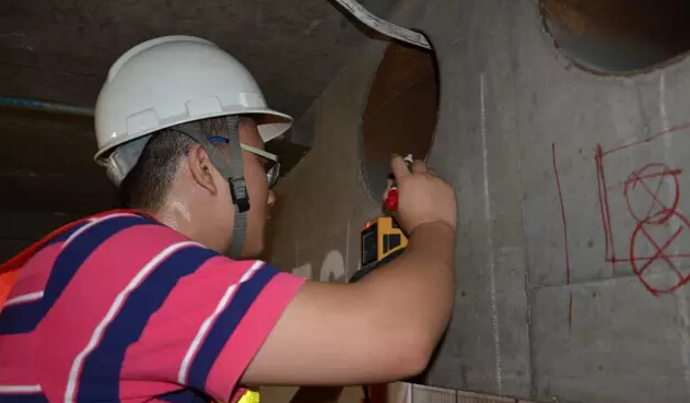 0912-8.jpg 0912-8.jpg