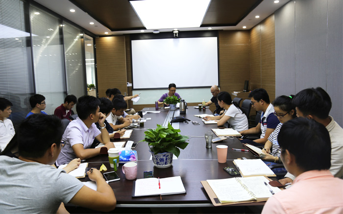 上海悍马8月份工作总结大会