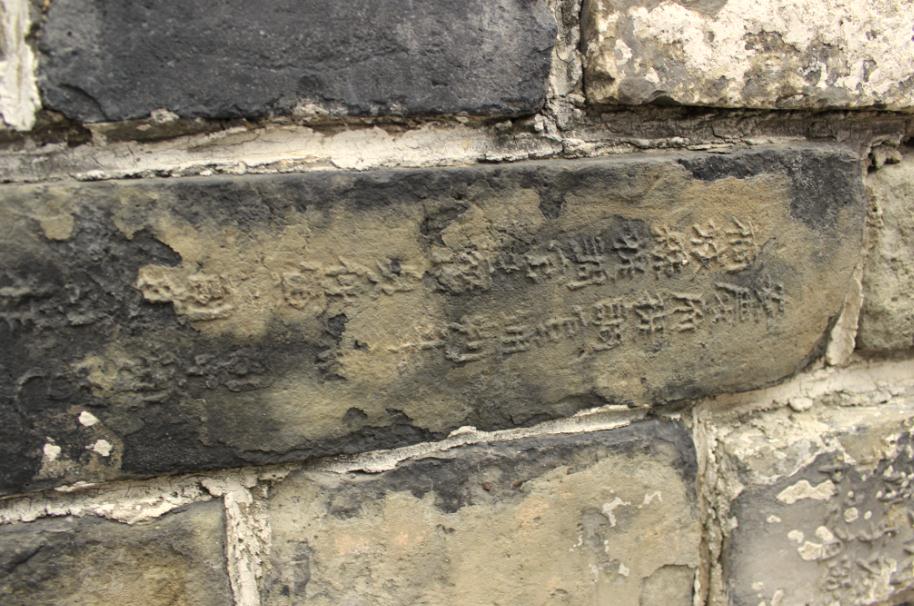 1104-2.jpg 1104-2.jpg