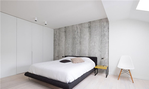 不规则阁楼改造成两层公寓 格调瞬间不一样