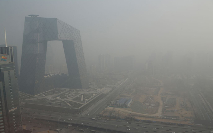 你我之间，隔着一墙&ldquo;霾&rdquo;的距离