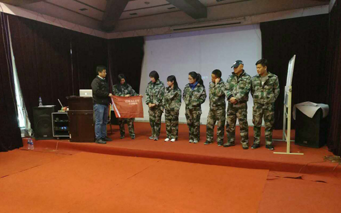 团队解散,再生 团队解散,再生