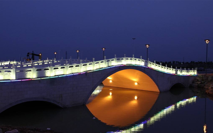 竹阴深处小桥横 竹阴深处小桥横