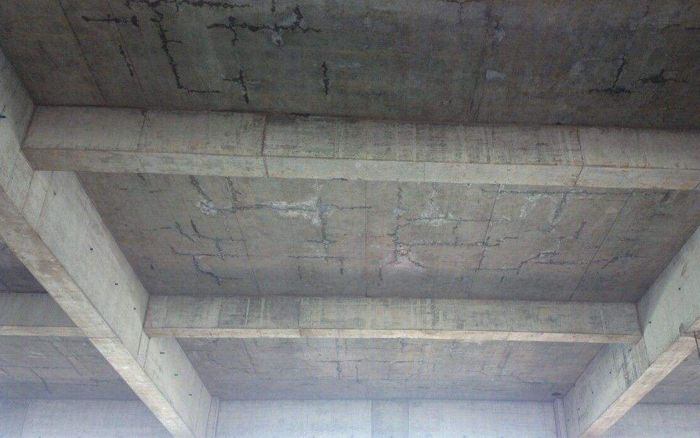 混凝土裂缝 混凝土裂缝