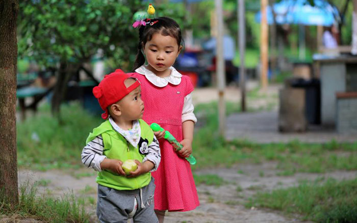 小孩子的世界 小孩子的世界