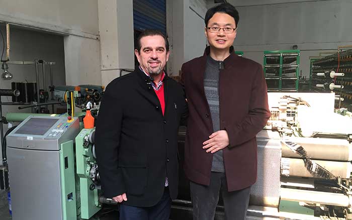 俄罗斯客户来访上海悍马