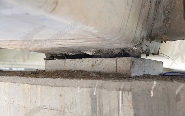 二、雨水对桥梁支座的破坏 二、雨水对桥梁支座的破坏