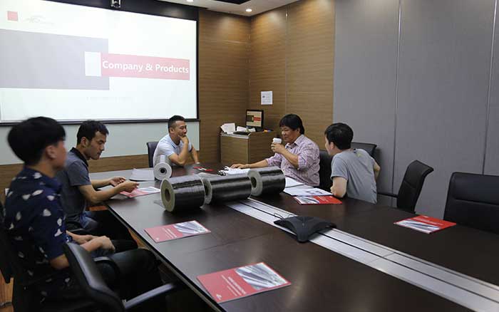 马来西亚客户来访上海悍马