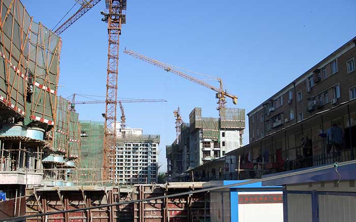 植筋时钢筋要缓缓单向旋入孔底，<font color="red">为何</font>