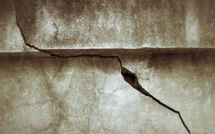 植筋加固对混凝土<font color="red">路面</font>裂缝如何处理 植筋加固对混凝土<font color="red">路面</font>裂缝如何处理