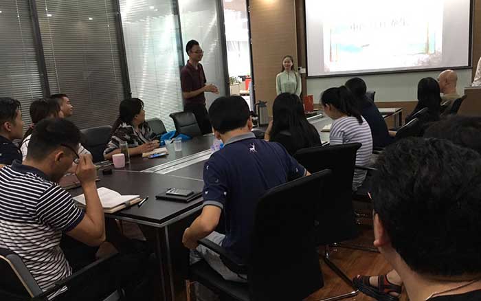 上海悍马如期开展养生讲座 上海悍马如期开展养生讲座