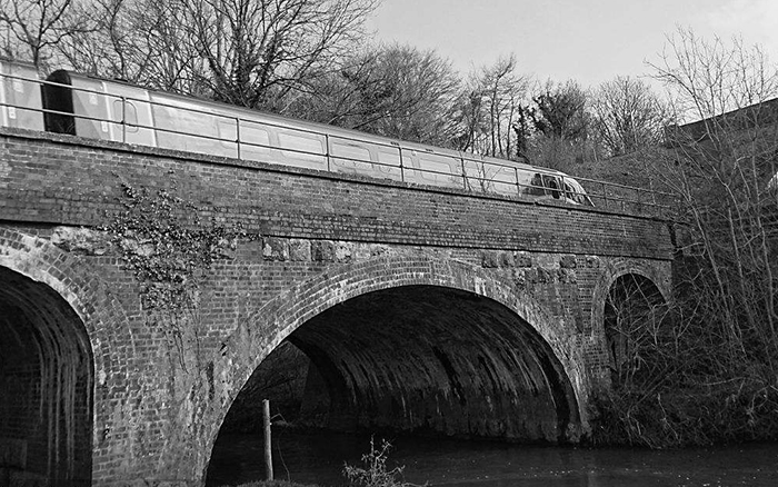 浅析旧拱桥的加固维修 浅析旧拱桥的加固维修