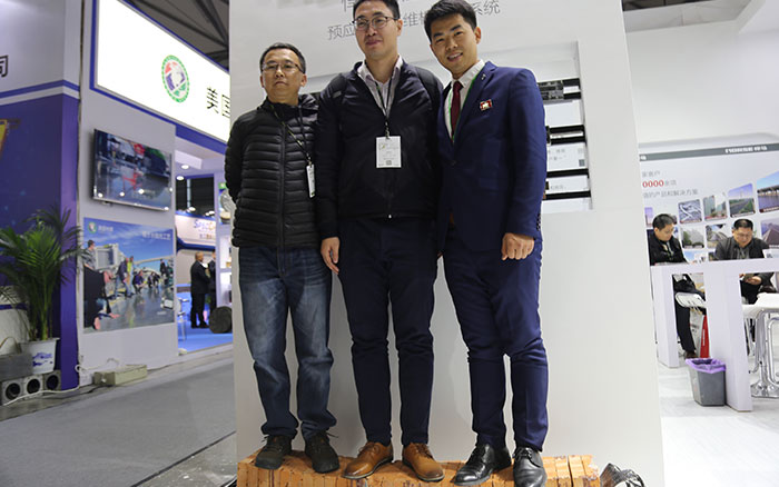 &ldquo;踩不断&rdquo;的碳纤维布