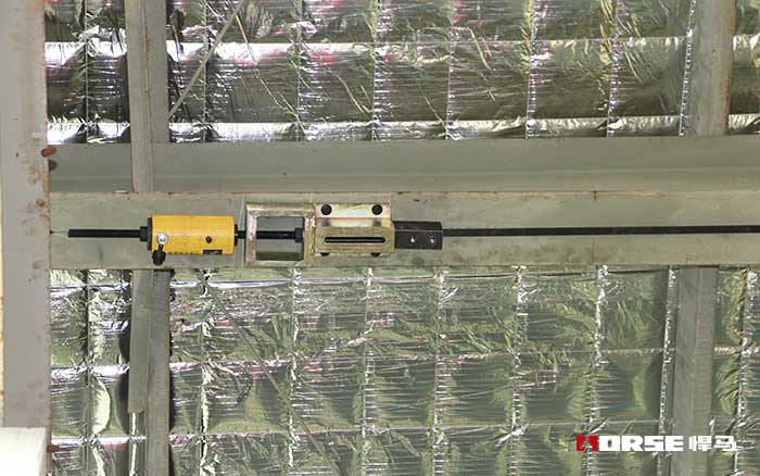 钢结构厂房预应力碳板加固