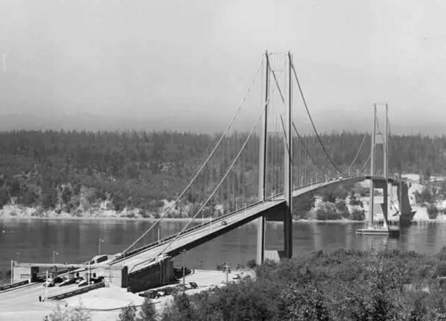 塔科马海峡大桥 塔科马海峡大桥