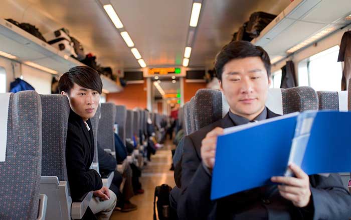 5月1日起，&ldquo;特定严重失信人&rdquo;限制乘坐火车