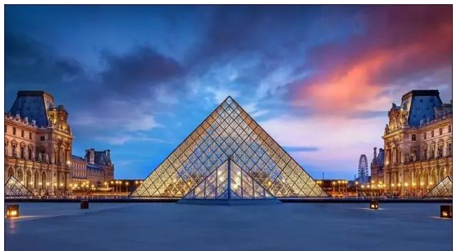 法国巴黎卢浮宫 法国巴黎卢浮宫