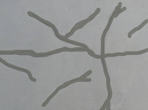 如何选择到适宜的<font color="red">混凝土裂缝修补</font>方法？