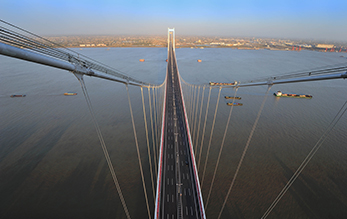 <font color="red">泰州大桥</font>