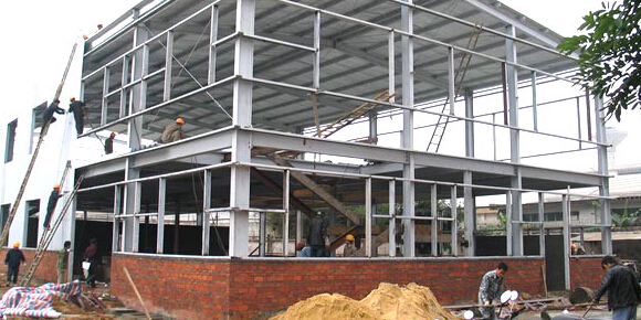 如何预防增层改造工程中的常见事故？