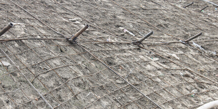 喷锚网支护中若建筑物紧邻基坑，如何如理？