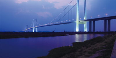 紧急封闭改造加固  张家界玻璃大桥结局如何？