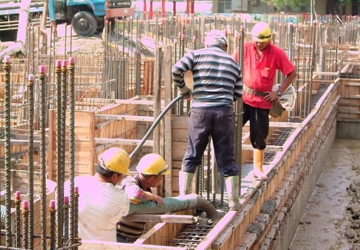 用打麻将的精神<font color="red">干工程</font>，就没有干不好的！