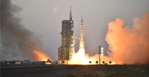 神州十一发射成功 你还记得神一到神十吗？