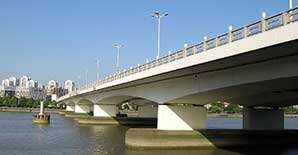 道路桥梁工程的病害分析与加固治理