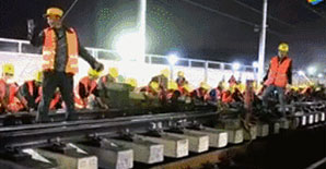 中国速度有多快？美国这个男人看后都震惊了...