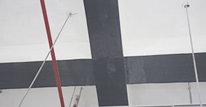 碳纤维加固梁的破坏形态分析