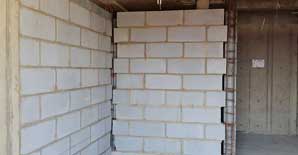 砌体结构房屋不停课施工抗震加固方法选择