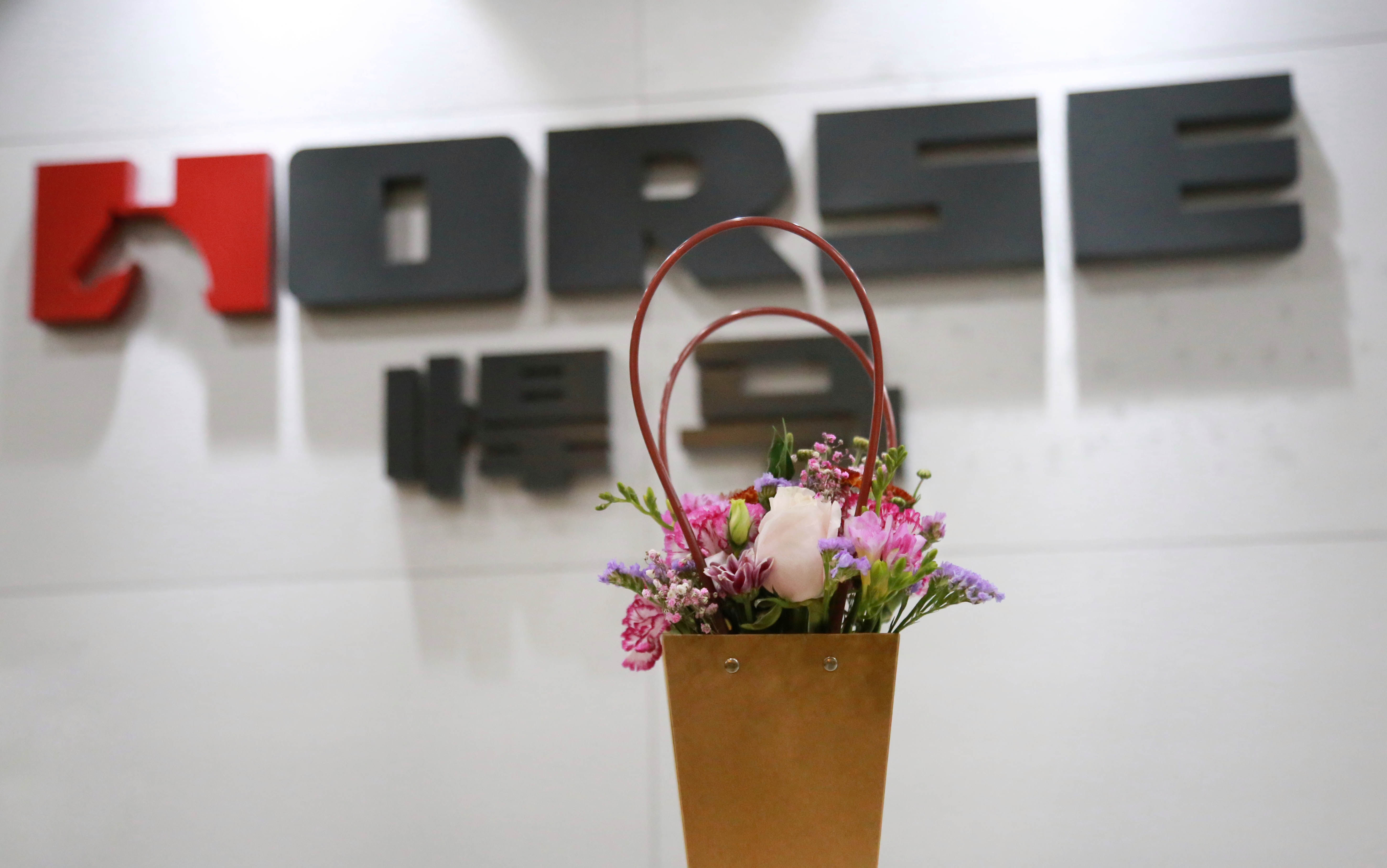 今天什么日子？竟有3个喜讯要报！