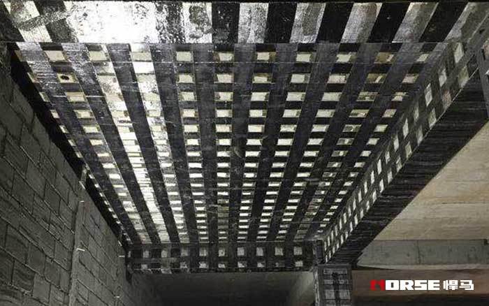 关于碳纤维布加固中附加锚固措施的分析（二）-悍马碳纤维加固材料